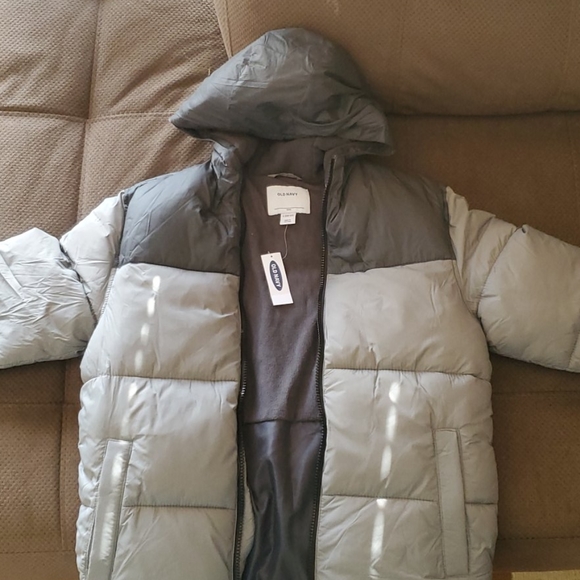 Coat - Picture 2 of 4